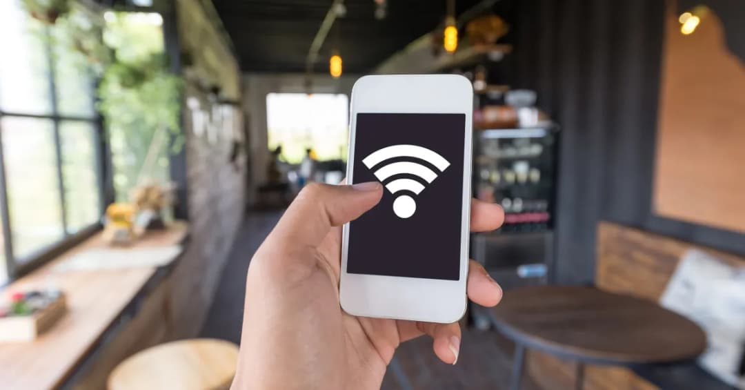 Jak korzystać z internetu w smartfonie - praktyczny poradnik użytkowania