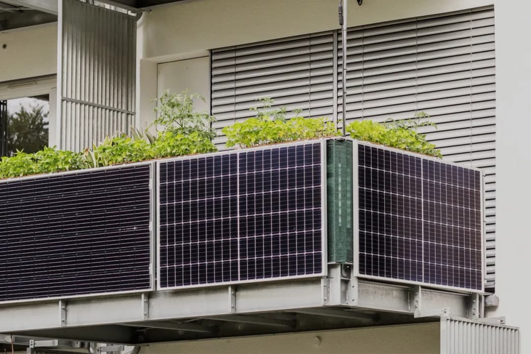 Ile kosztuje fotowoltaika na balkonie i czy to się naprawdę opłaca? Sprawdź teraz!