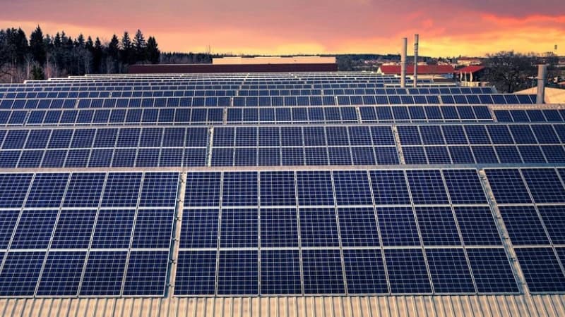 Mikroinwertery fotowoltaiczne - nowoczesne rozwiązanie do paneli słonecznych