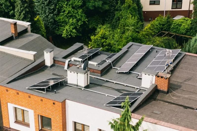 Jak dobrać moc fotowoltaiki? Sprawdź, ile energii potrzebujesz i zaoszczędź!